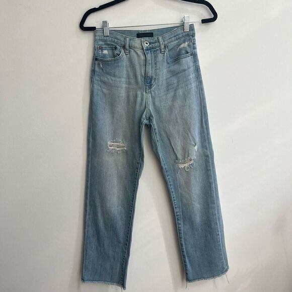 Uniqlo Women's Distressed Straight Legs Light Wash Denim Jeans Blue Size 23 - Picture 1 of 8
